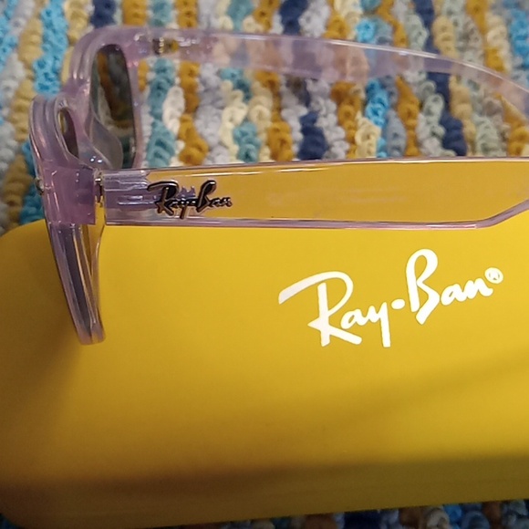 Ray Ban Sunglasses RJ9052S - Picture 3 of 7